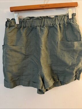 Wilfred Olive High-Waist Pull-On Shorts